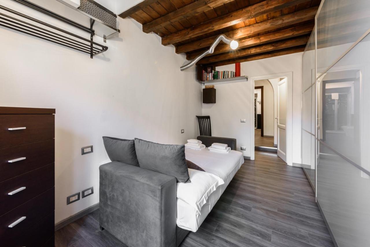 Ferienwohnung Uffizi - Signoria Wi-Fi - Netflix & A/C Florenz Exterior foto