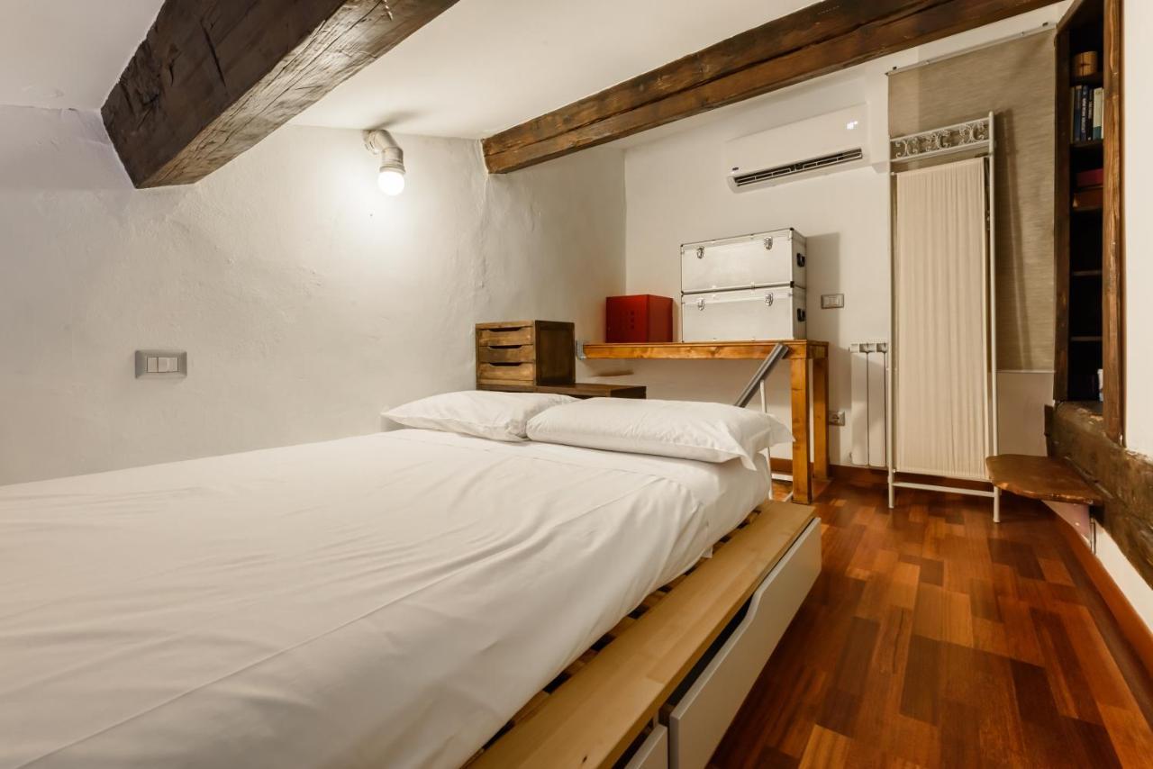 Ferienwohnung Uffizi - Signoria Wi-Fi - Netflix & A/C Florenz Exterior foto
